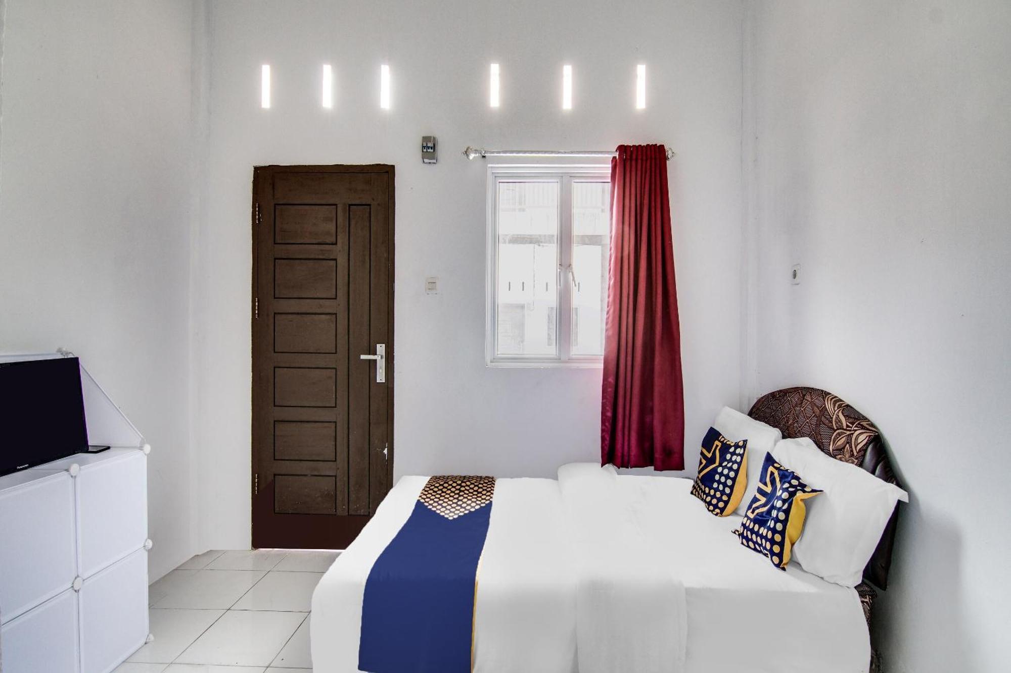Spot On 91858 Raja Homestay Syariah Pekanbaru Ngoại thất bức ảnh